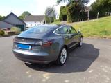 Tesla Model 3 Allradantrieb mit Dualmotor Long Ran... - Tesla Model 3 in Köln