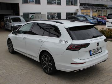 Volkswagen Golf VIII Variant 1.5 eTSI 110 kW Style KLIMA LE
