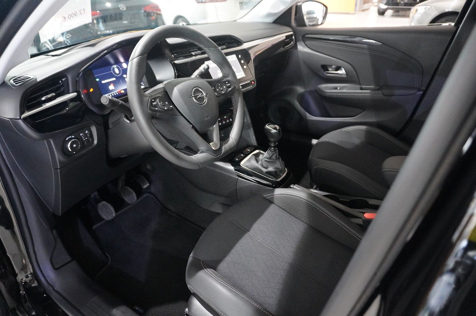 Fahrzeugabbildung Opel Corsa F 1.2 ELEGANCE NAVI/LED/SPORT/SH//VIRT/DAB
