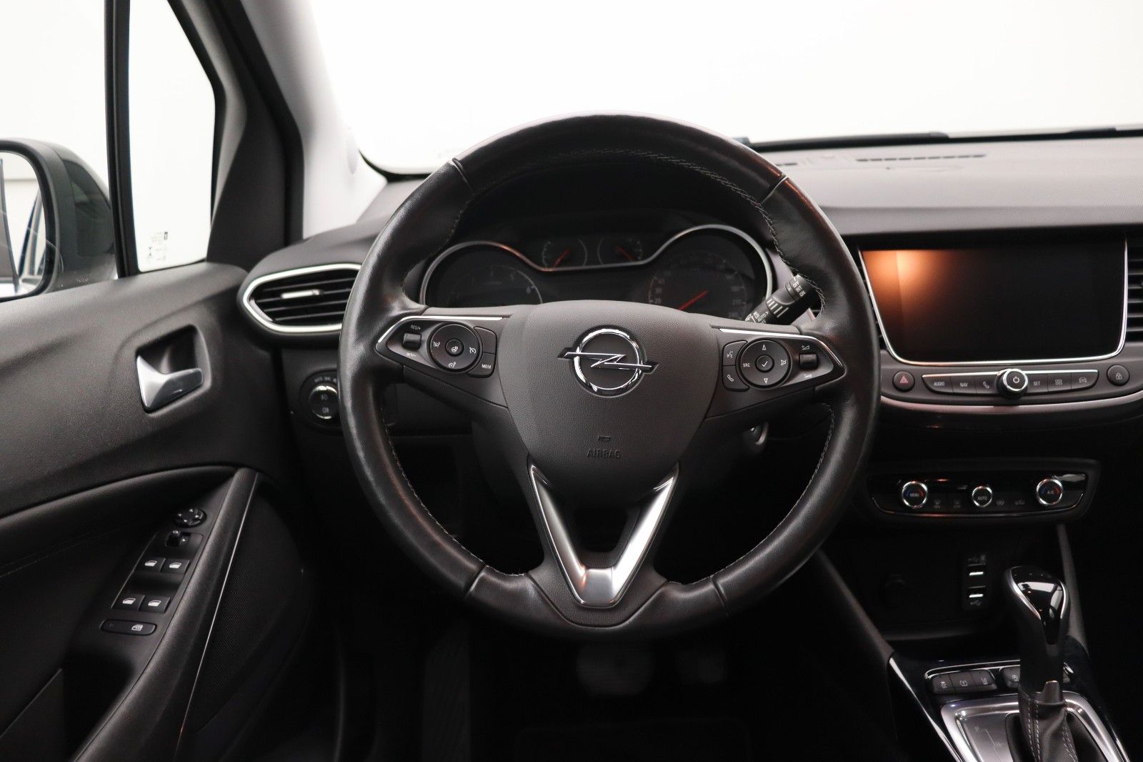 Fahrzeugabbildung Opel Crossland 1.2 Elegance