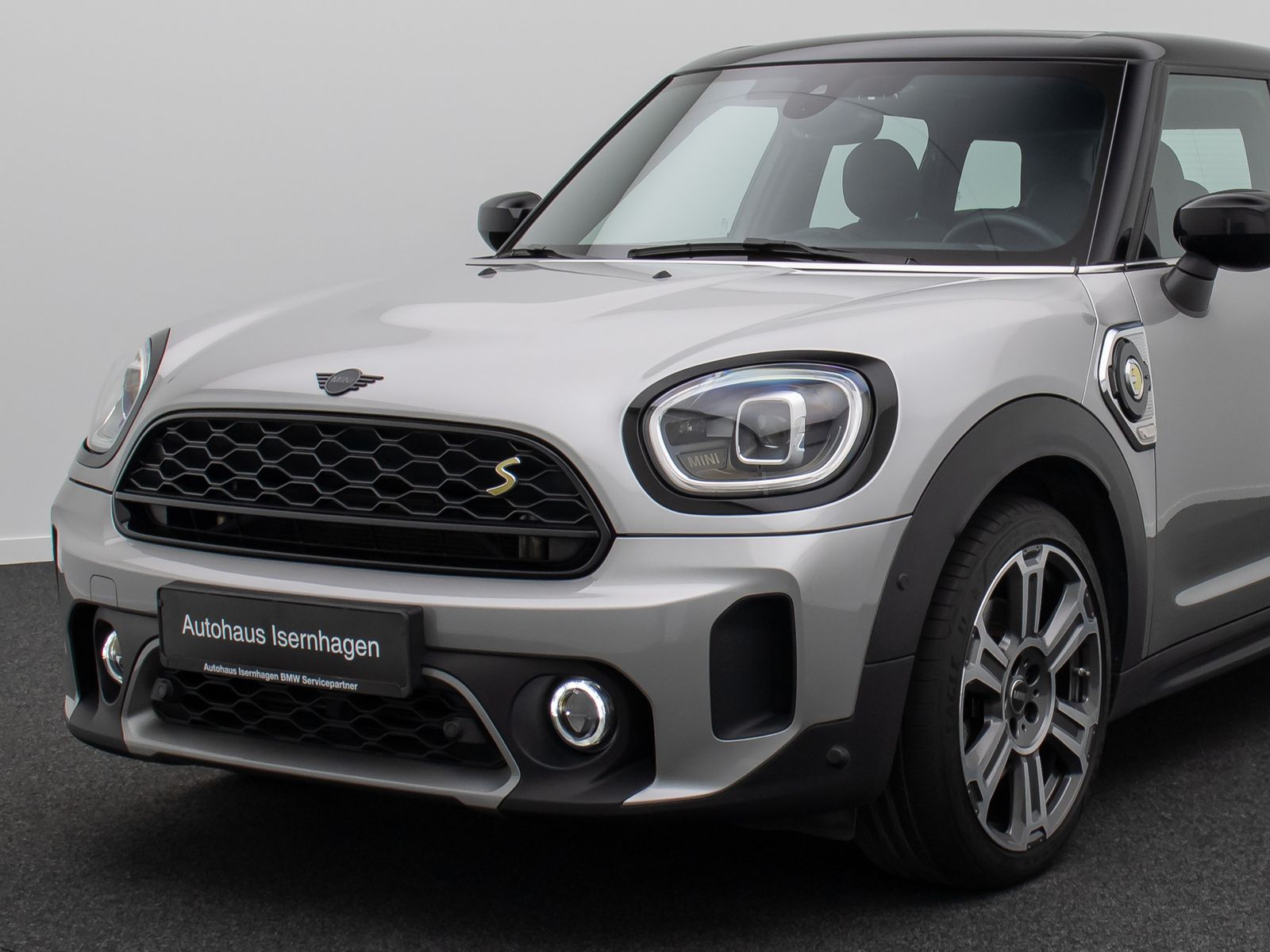 Fahrzeugabbildung MINI Countryman SE (Cooper)  ALL4 HUD Kamera H/K Voll