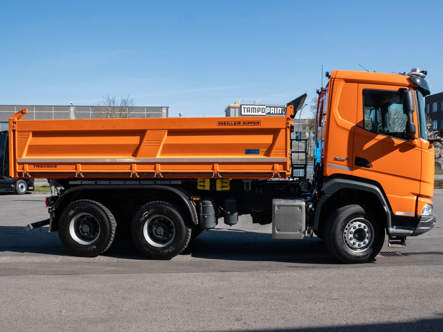 Fahrzeugabbildung DAF FAT XFC 530 Meiller Trigenius D316