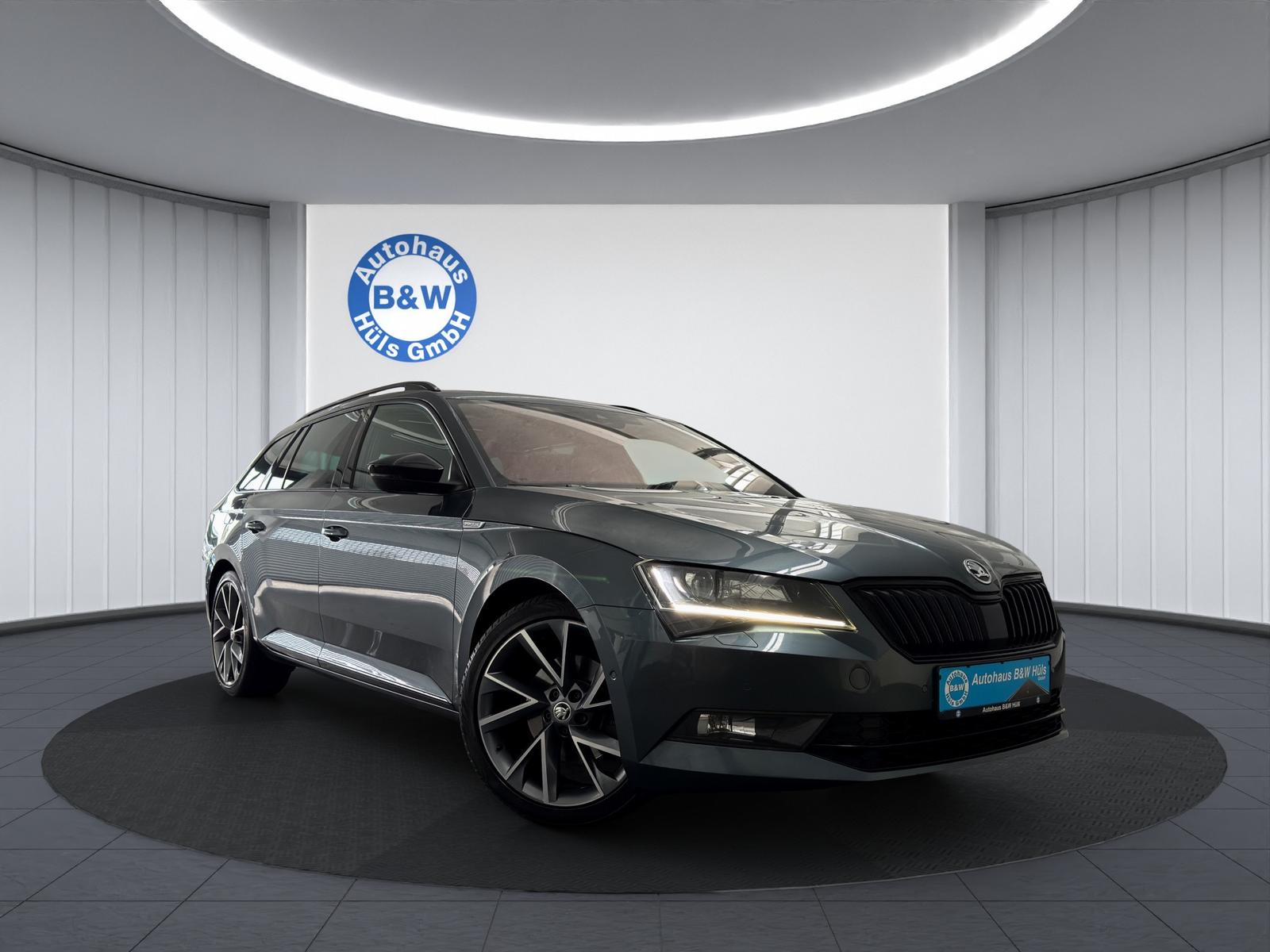 Skoda Superb Sportline*1-HAND*PANO*AHK*NAVI*ACC*DSG