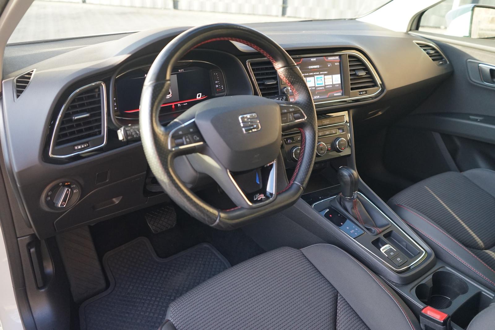 Seat Leon ST 1.8 FR DSG LED Navi AHK Sitzheizung PDC