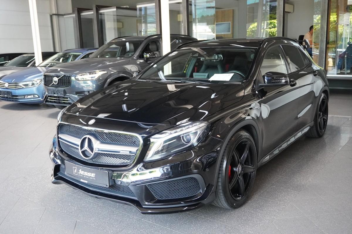 Mercedes-Benz GLA 45 AMG 4Matic Aero Bi-Xenon R.Cam Memory