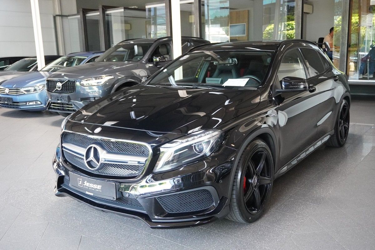 MERCEDES-BENZ GLA 45 AMG 4Matic Aero Bi-Xenon R.Cam Memory 