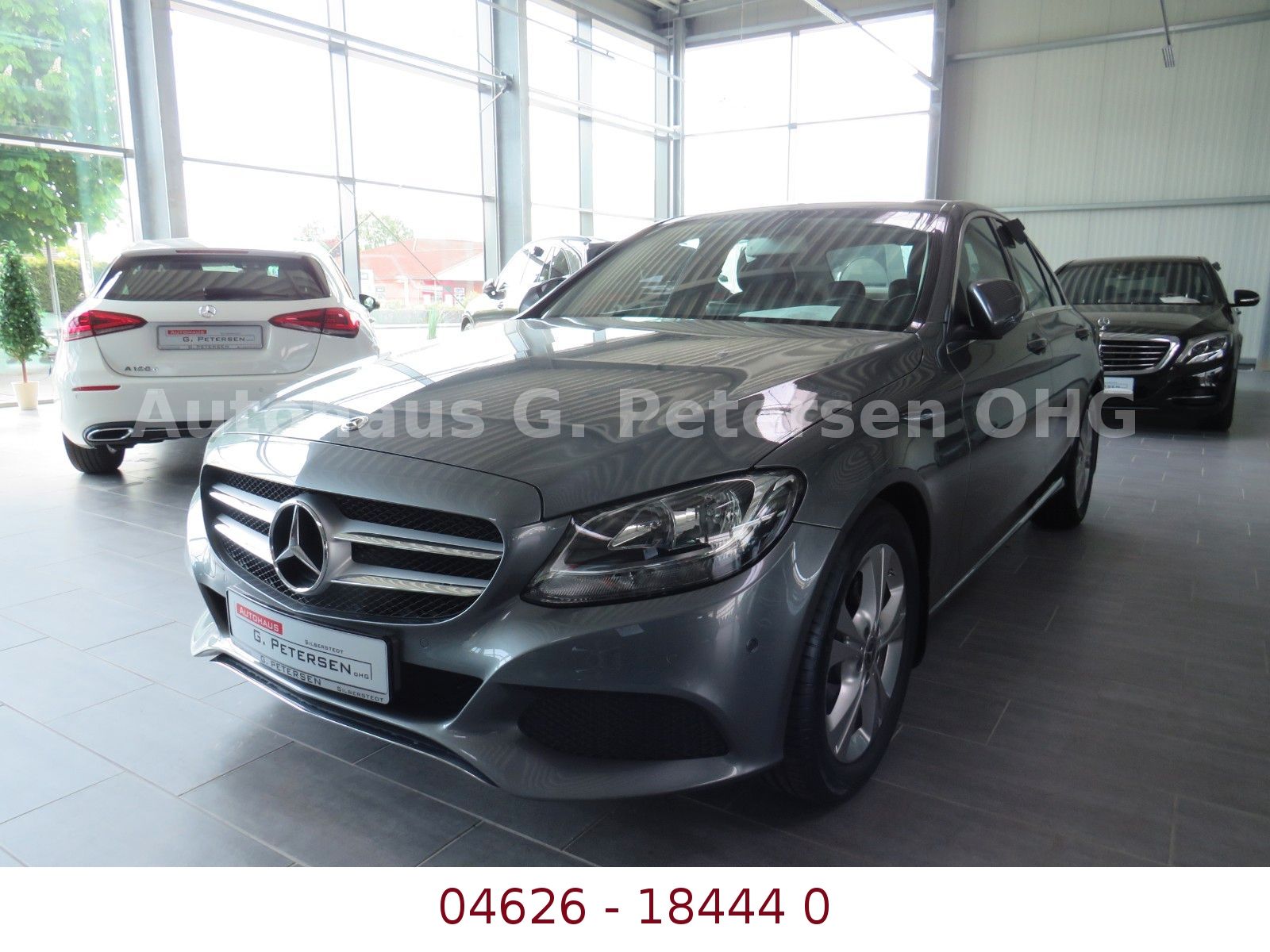 Fahrzeugabbildung Mercedes-Benz C 180 CGI*6-Gang*NAVI*Einpark*Sitzhei*Spiegel*Te