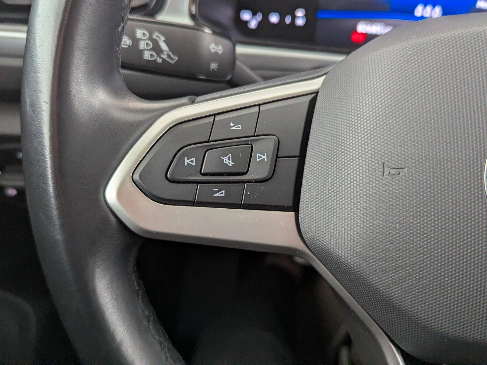 Volkswagen T-Roc 1.0 TSI Life OPF LED+NAVI+PDC+SHZ+Klima, миниатюра 20