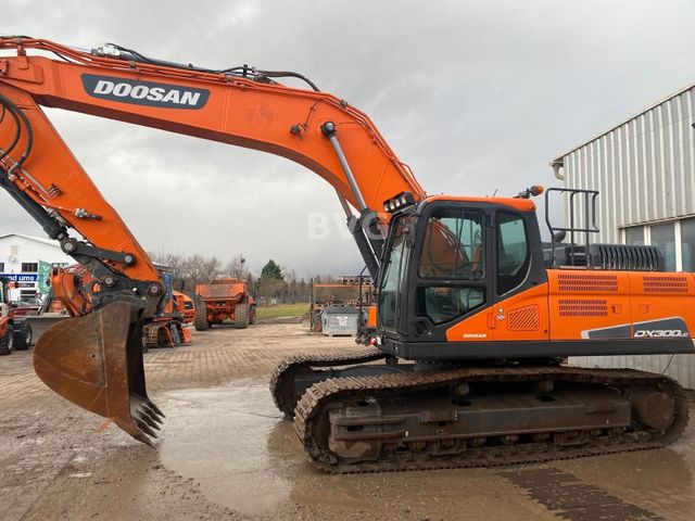 Doosan DX300LC-5