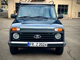Lada Niva 1,7 i CLASSIC Grau Metalic, 16 000 km - graue Lada Niva