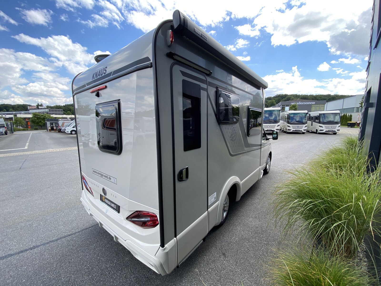 Fahrzeugabbildung Knaus Tourer Van VANSATION 500 LT Automatik, Markise