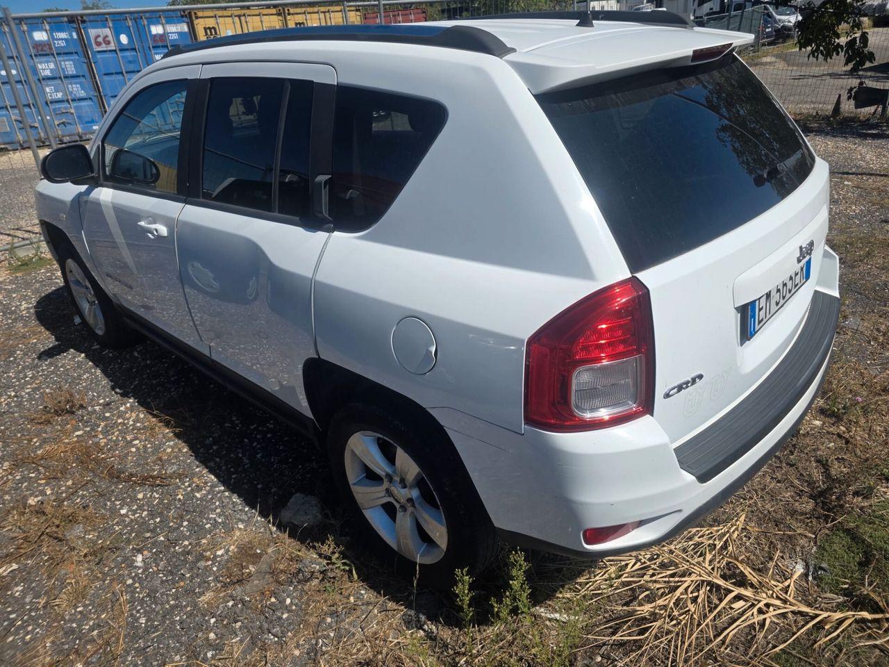 Jeep Compass 2012 — interior