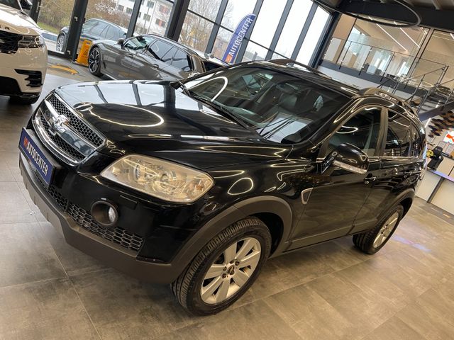 Chevrolet Captiva 2.0 D LT 4WD *7.SITZER*ALLRAD*KLIMA*