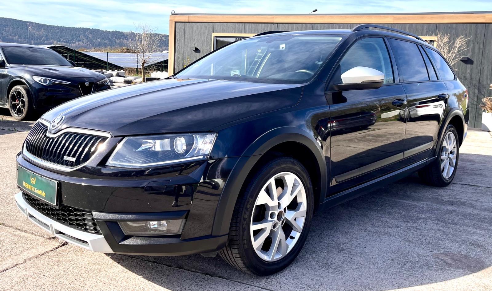Skoda Octavia Scout 2.0TDI DSG 4x4 Navi Xenon AHK