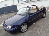 Volkswagen Golf IV 2.0i Cabrio Leder Klima Sportsit.TÜV NEU - Volkswagen Golf: Iv Sport