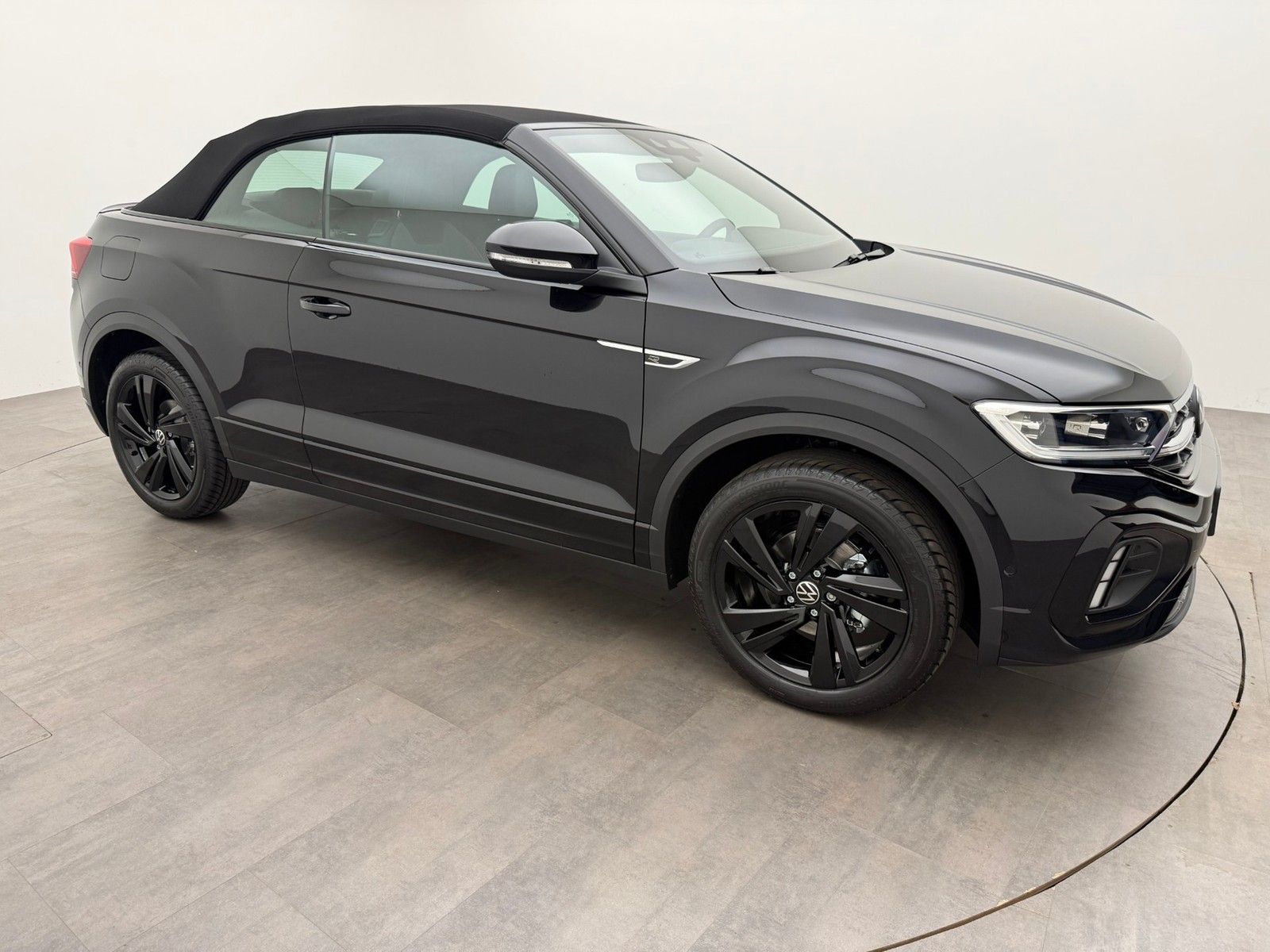 Volkswagen T-Roc Cabriolet 1.5 TSI DSG R-Line BlackIQ.AHK imagem 2