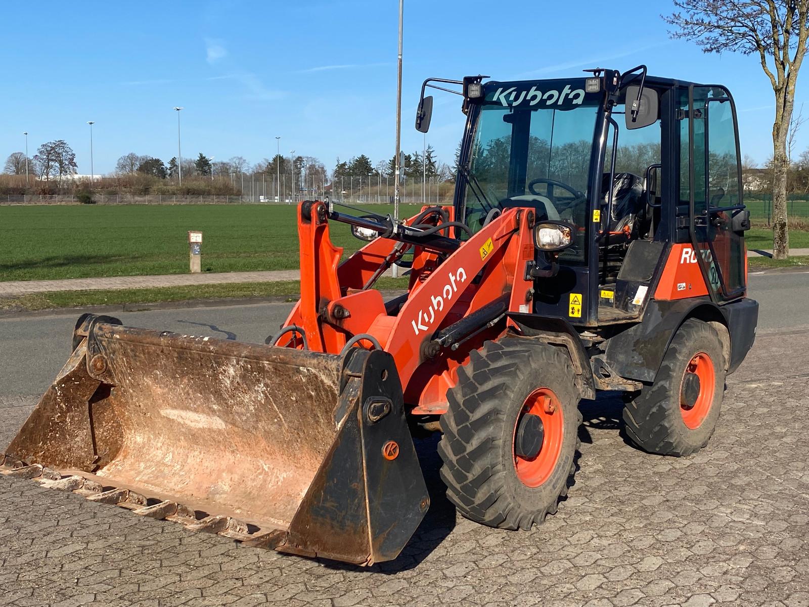 Kubota R070 Radlader Hoflader TOP