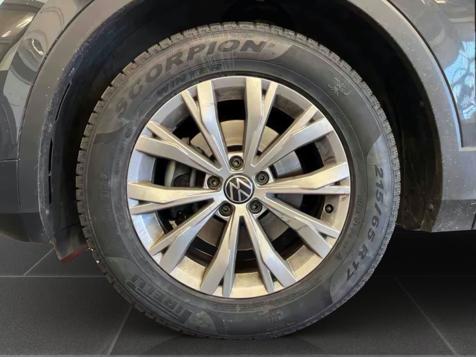 Volkswagen Tiguan - Bild 8