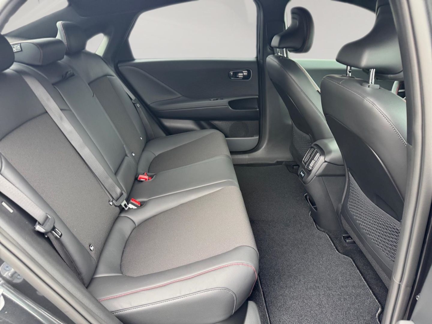 Hyundai IONIQ 6 – Bild 13