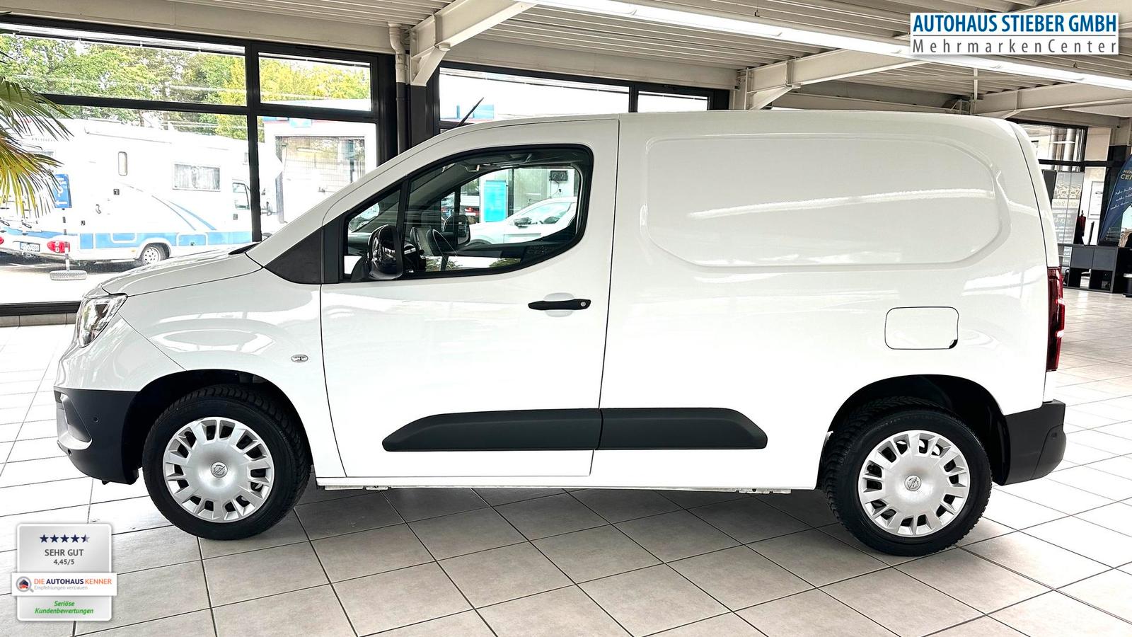 Opel Combo Cargo KLIMA+SHZ+EPH VO/HI+TEMPOMAT 96 k...