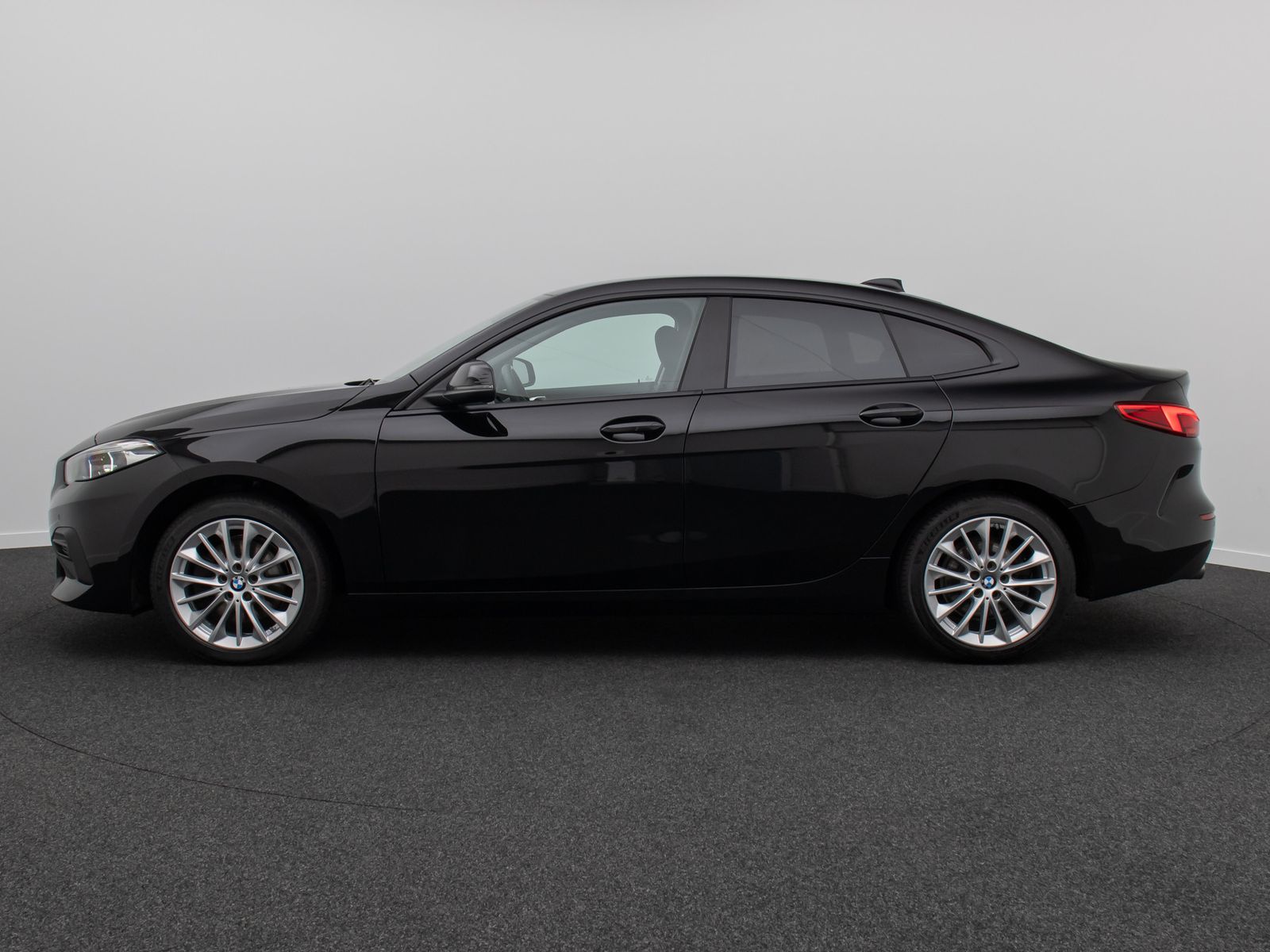 Fahrzeugabbildung BMW 218 Gran Coup&eacute; HUD DAB H/K Komfort Sport Leder