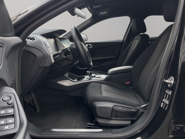 Foto Nummer 9: BMW 118i