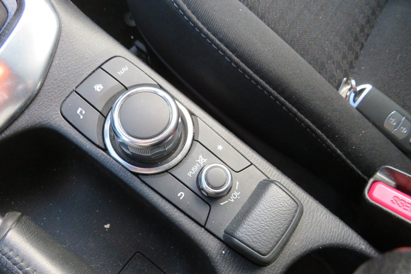 Fahrzeugabbildung Mazda KIZOKU KLIMA TELVOR PDC ALU SITZHEIZUNG u.v.m.