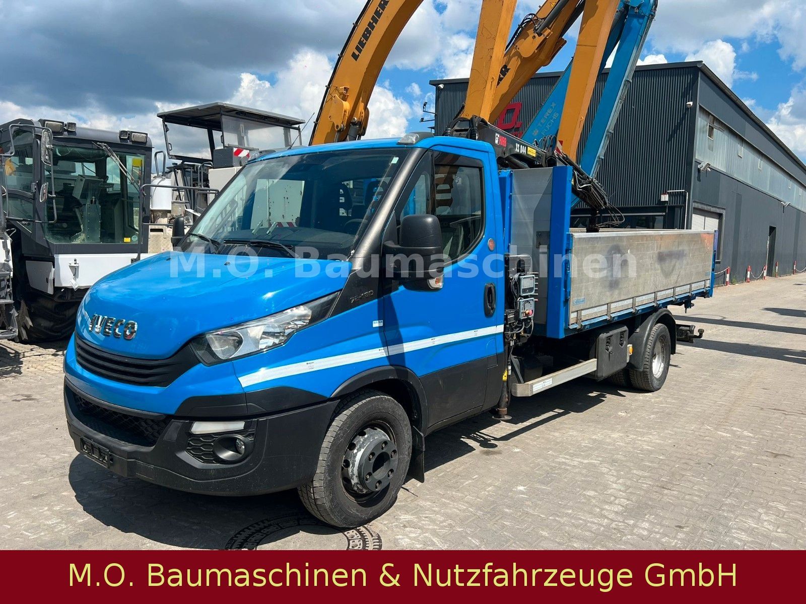 Fahrzeugabbildung Iveco Daily 70C18 / Kipper+Kran Hiab 044 D-2/