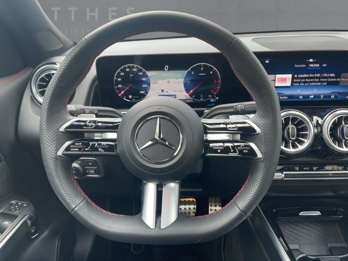 Fahrzeugabbildung Mercedes-Benz GLB 220 d 4M AMG/Night/Pano/Kamera/AHK