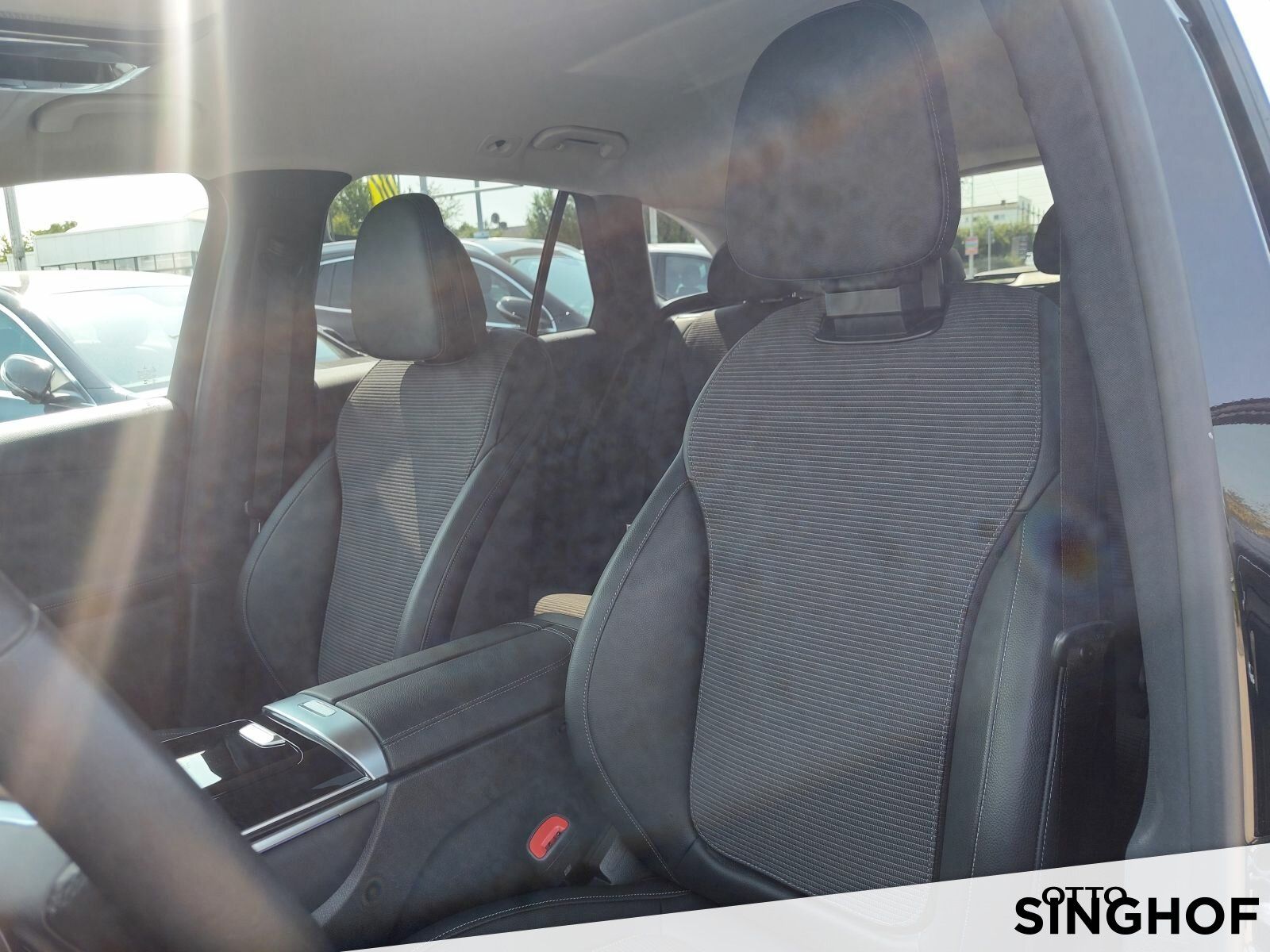 Fahrzeugabbildung Mercedes-Benz GLC 220 d 4M +Avantgarde+LED+360°+Memory+TOTW+