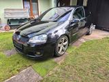 Volkswagen VW Golf 5 GTI Pirelli 2.0 TFSI BYD - Volkswagen Golf: V GTI Pirelli