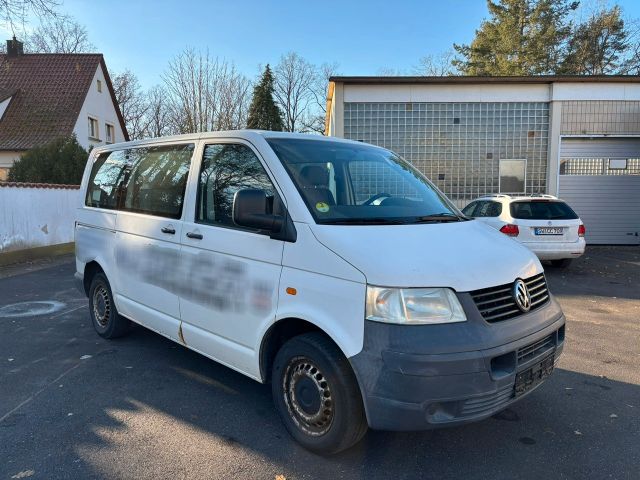 Volkswagen T5 Transporter*9 Sitze*1.Hand*AHK*TÜV Juni 2025