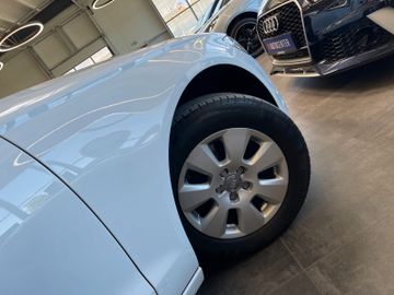 Audi A6 Avant 2.8 FSI quattro *NAVI*BI-XENON*ACC*PDC*