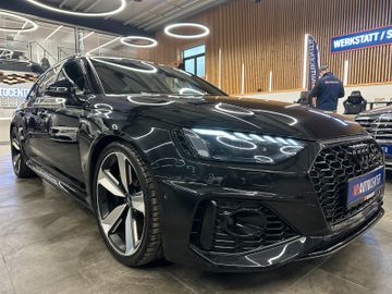 Audi RS4 Avant 2.9 TFSI quattro*HUD*Navi*Klima*SHZ*BT