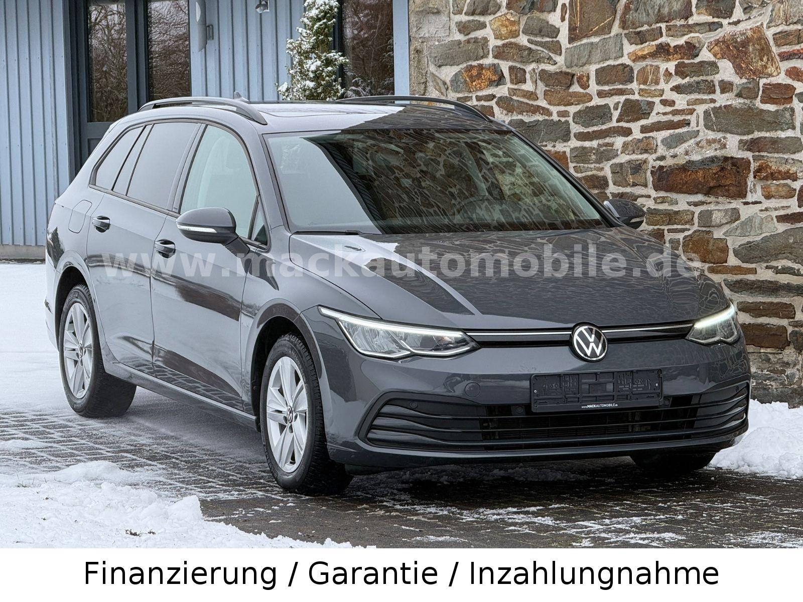 Volkswagen Golf VIII Variant Life / AHK / Schiebedach