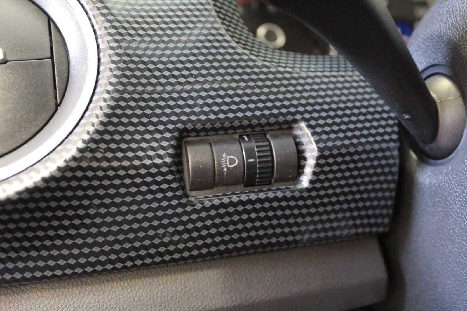 Fahrzeugabbildung Volkswagen up! move up! 1.0 BMT/Start-Stopp *Sitzheizung*