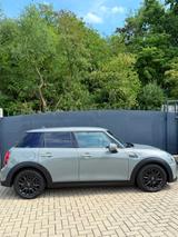 MINI ONE Mini 5-trg. ONE Automatik Navi LED Tempo MFL - MINI MINI Gebrauchtwagen in Gelsenkirchen