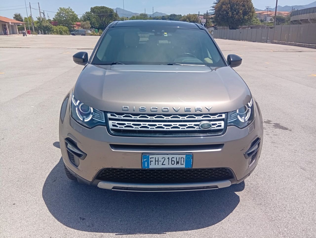 LAND ROVER Discovery Sport