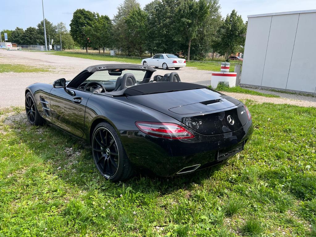 Mercedes-Benz SLS AMG