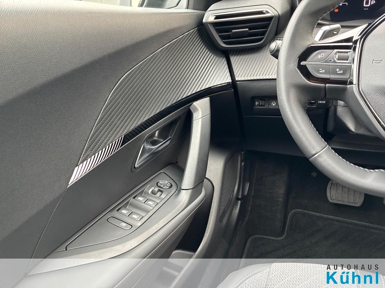 Peugeot 2008 Hybrid 145 Allure