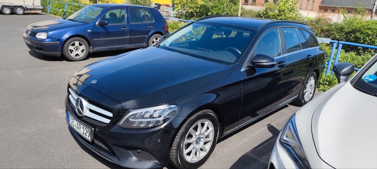 MERCEDES-BENZ C 200 d T Autom. -