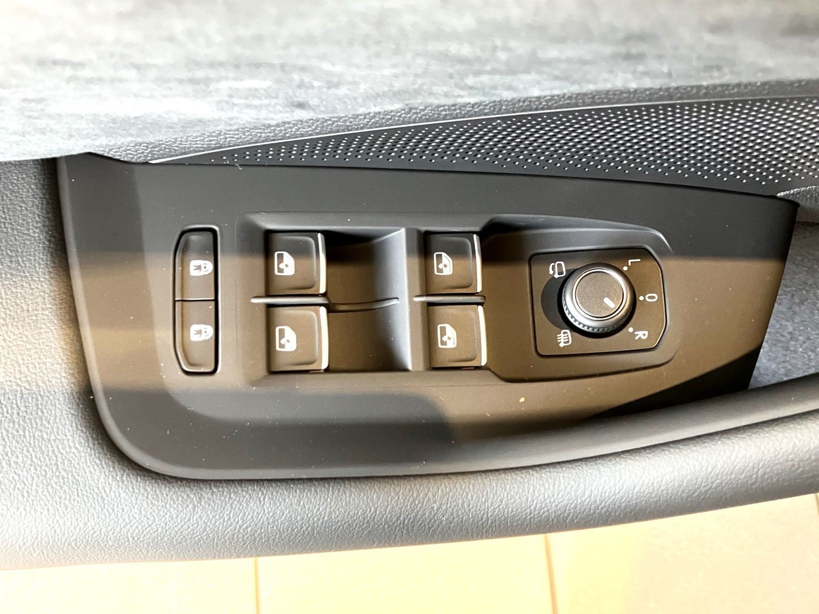 Volkswagen Passat - Bild 23
