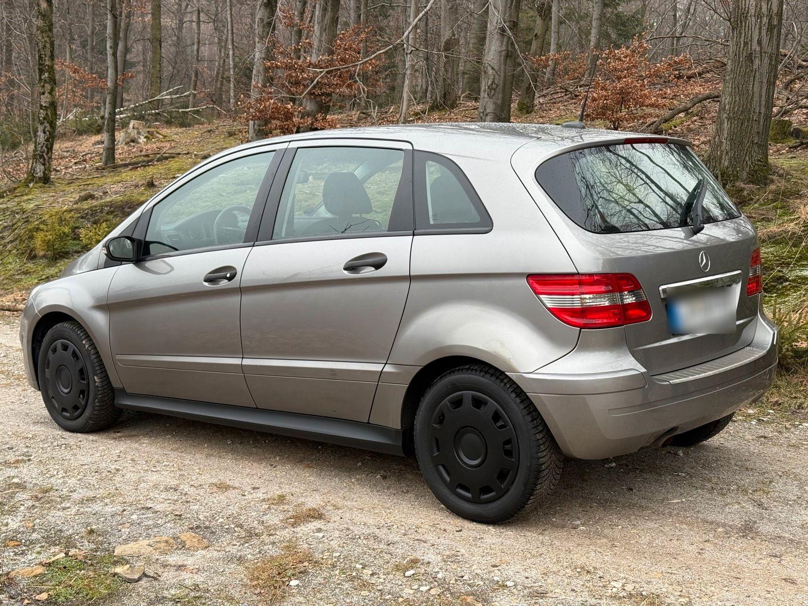Mercedes-Benz B170 2008 — photo 13