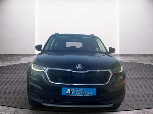 Fahrzeugabbildung SKODA Kodiaq 1.5 TSI DSG Clever NAVI MATRIX-LED
