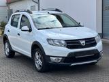 Dacia Sandero II 1.5 Stepway Ambiance*Klima*SHZ*1.Hand - Dacia Sandero Gebrauchtwagen in Berlin