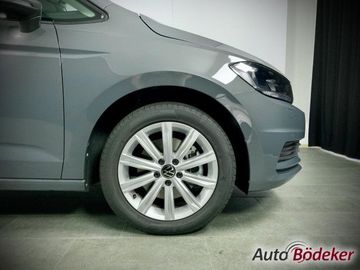 Volkswagen Touran 1.5 TSI DSG Comfortline Garantie b. Navi