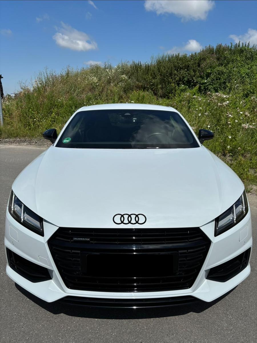 Audi TT 2.0 TFSI quattro - S line competition