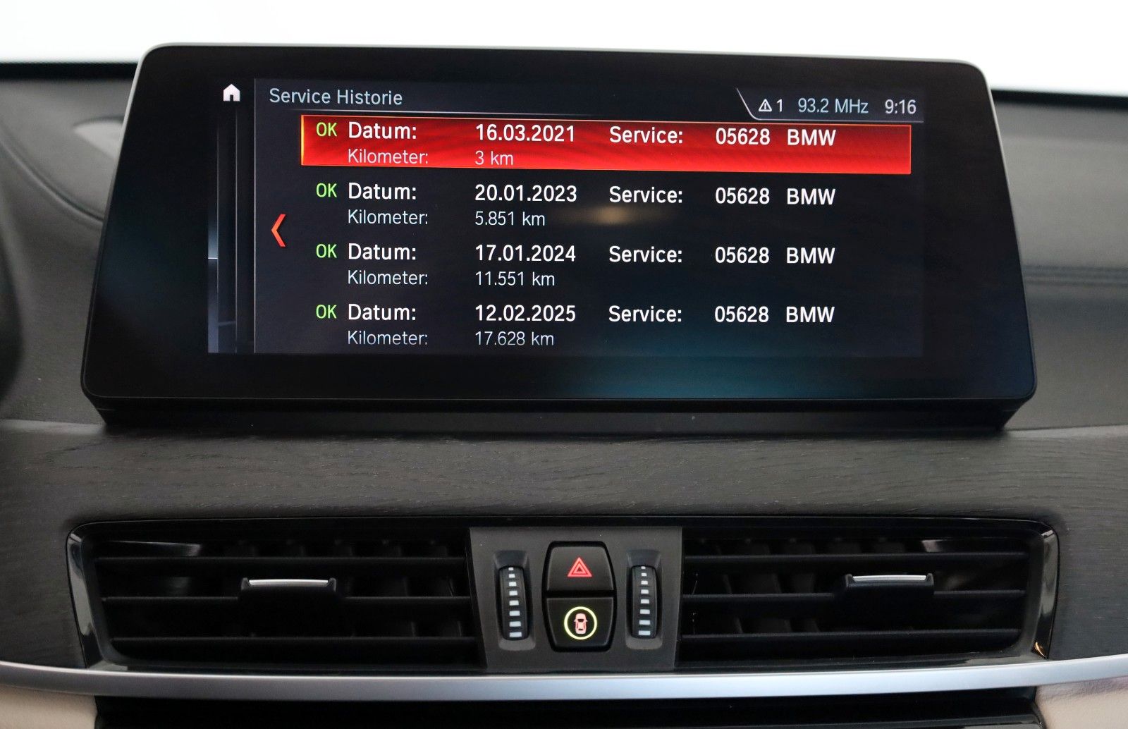 Fahrzeugabbildung BMW X1 xDrive 25e M Sport, Leder,Navi,ACC,HUD,Kamera