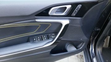 Fahrzeugabbildung Kia XCeed Xdition