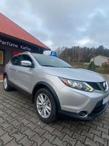 Nissan Qashqai+2 - Nissan Qashqai+2 mit Benzin-Antrieb: Automatik